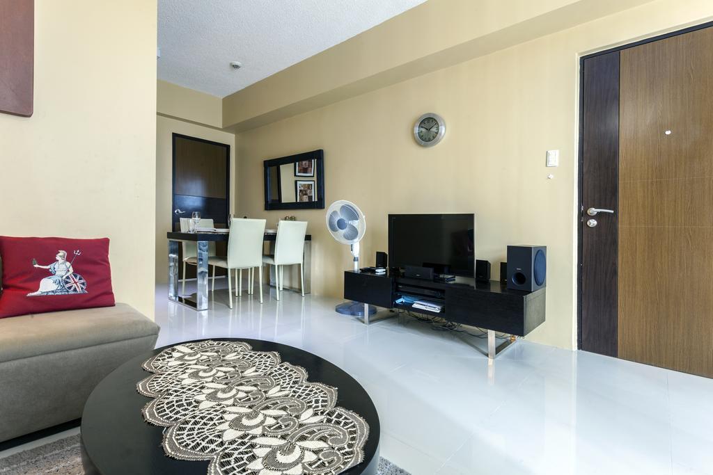 Apartment At Greenbelt ماكاتي المظهر الخارجي الصورة